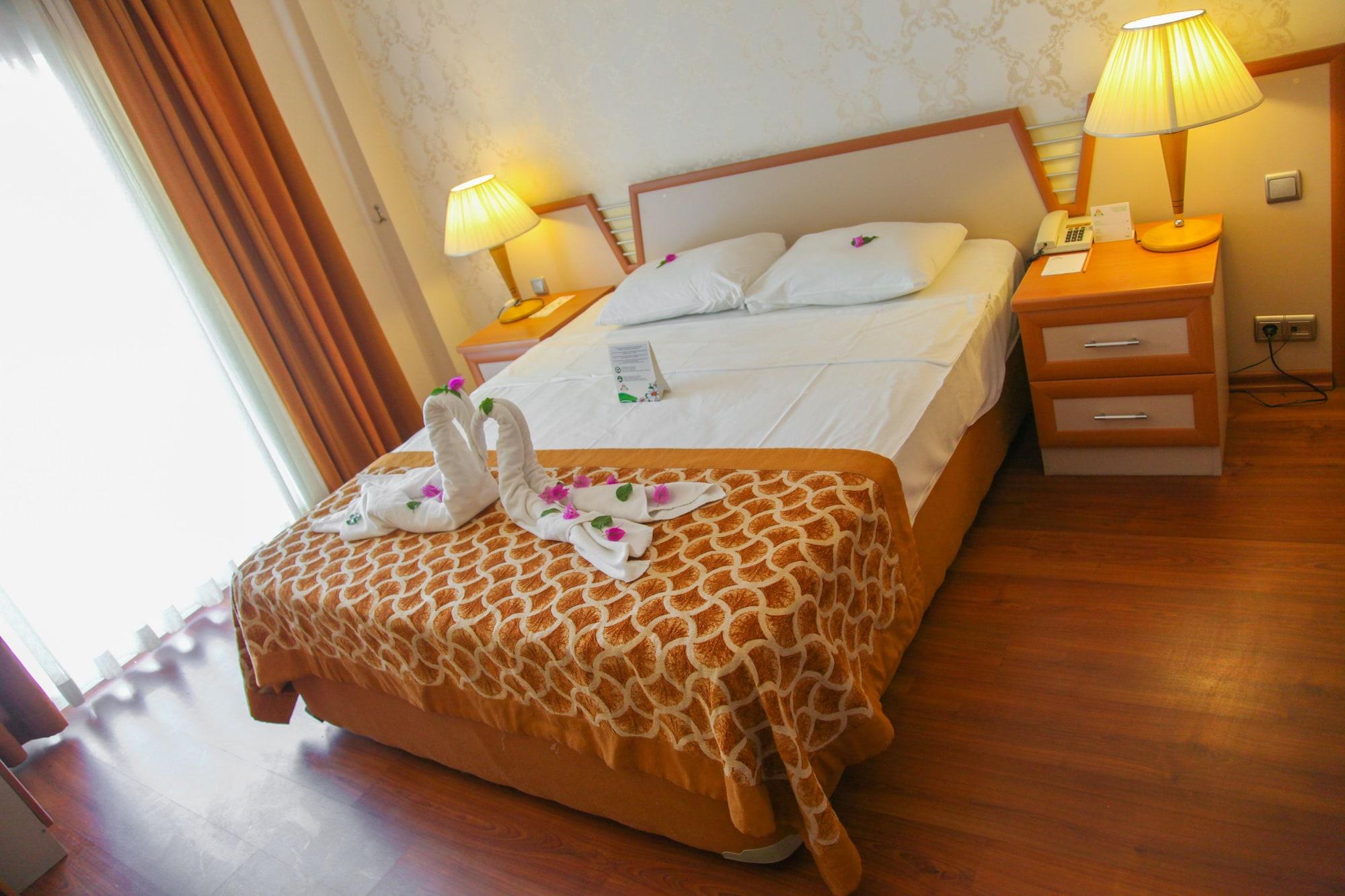 Pine House Hotel Kemer Buitenkant foto