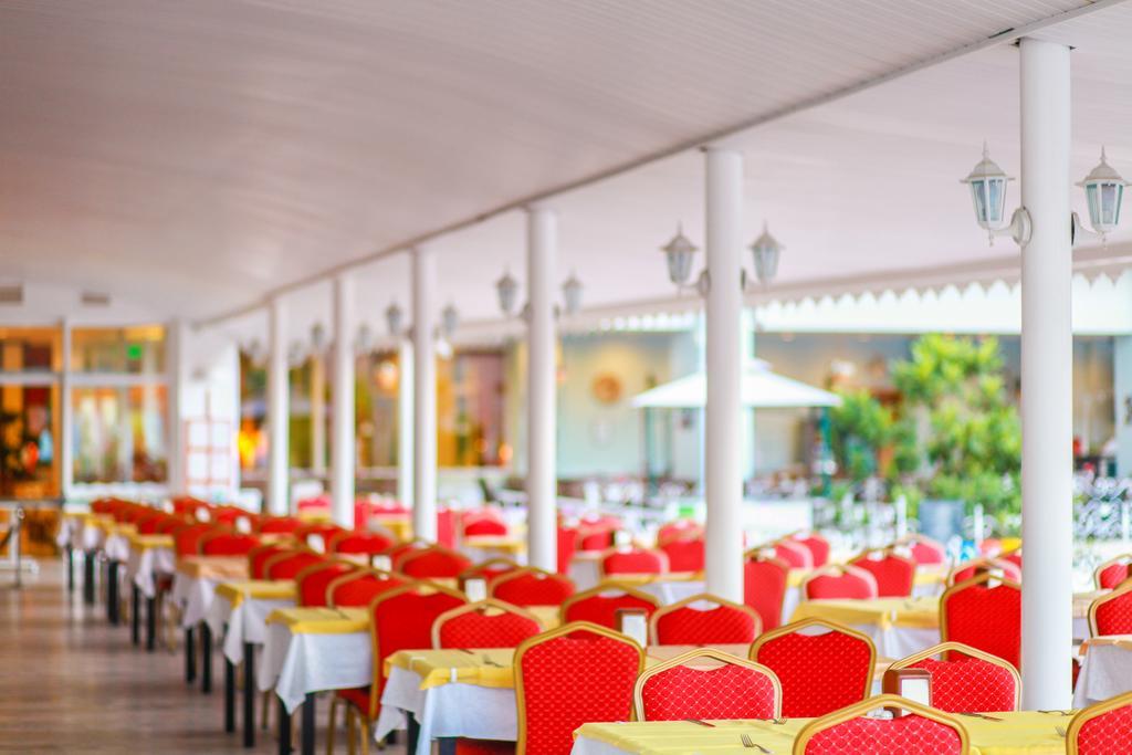 Pine House Hotel Kemer Buitenkant foto